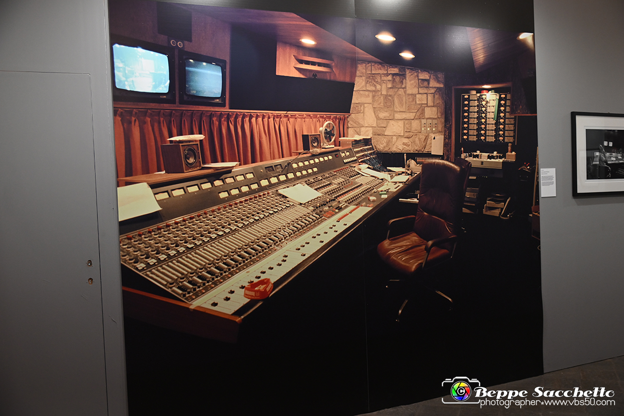 VBS_1768 - Mostra Peter Hince - Queen Experience.jpg